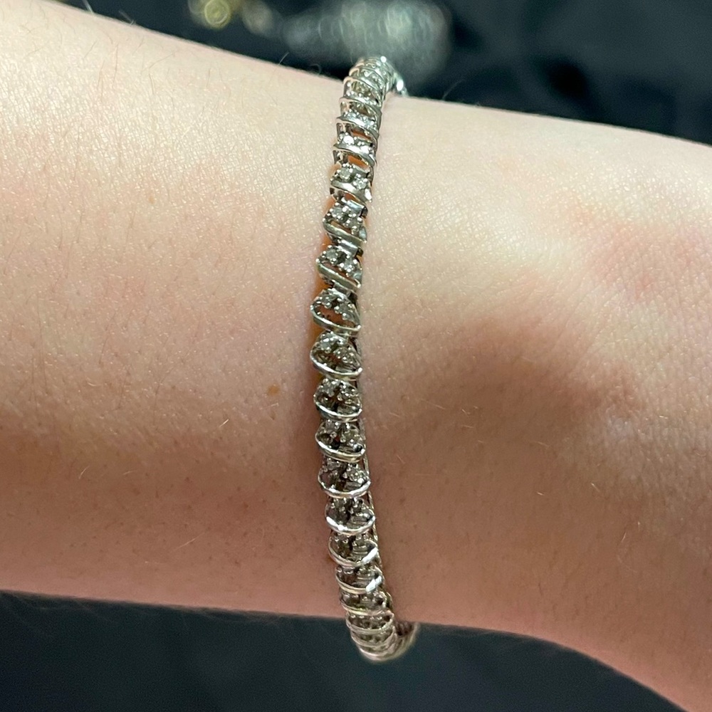 Solid 10K Diamond Tennis Bracelet